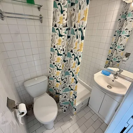 Apartamento Confortable Au Cap D'agde, Proche Plage, 4 Pers - Fr-1-723-46